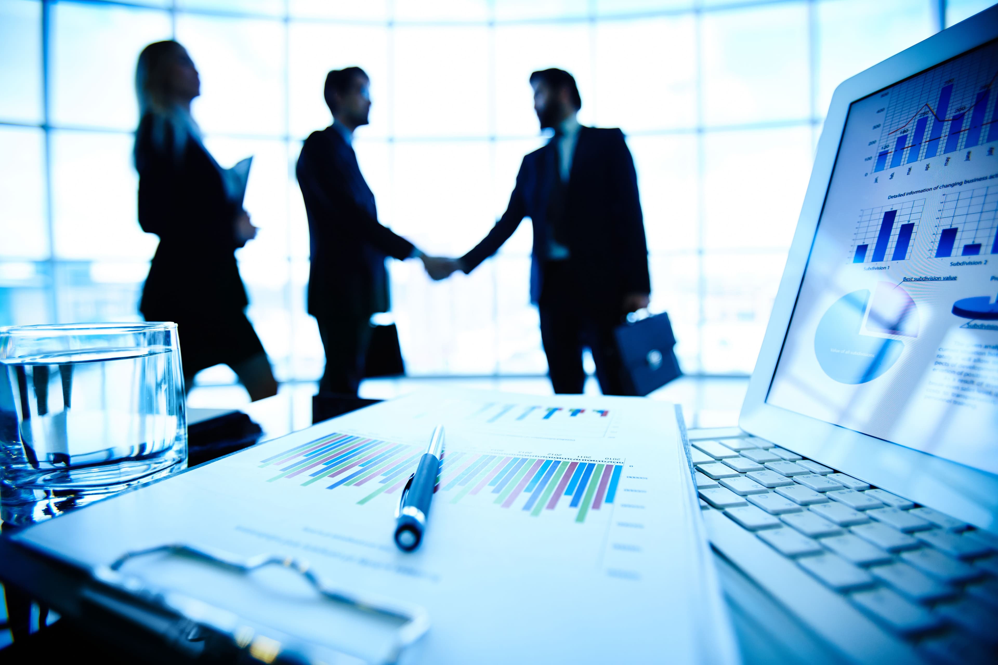 Why Choose Our Deal Advisory Team
